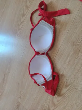 Bikini rojo talla 38 a estrenar