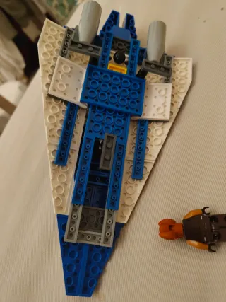 Lego Star Wars 8093: Caza Jedi de Plo Koon