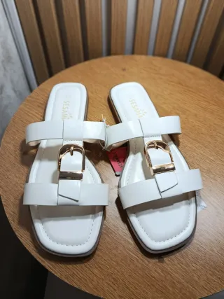 Sandalias SESAMALL Marrón Talla 39