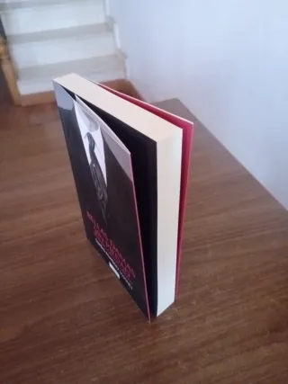 Bellas damas sin piedad: Mujeres del surrealismo