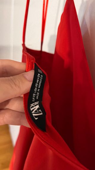 Vestido Zara Rojo Midi