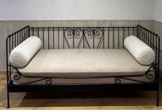 Cama de forja con colchón incluido