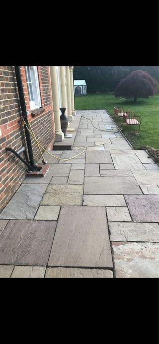 Servicios de limpieza y mantenimiento de jardin