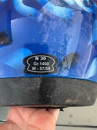 Casco de moto Nau azul con diseño de llamas