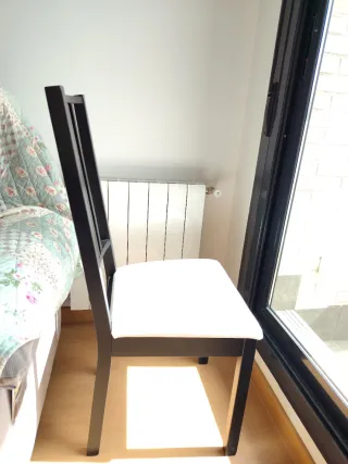 6 Sillas Borje Ikea Negras y Blancas