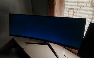 2x Asus ROG Strix XG43VQ Averiados