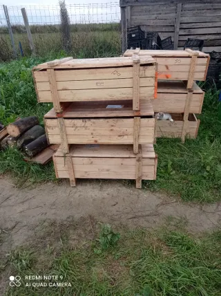 Cajones de madera para almacenamiento