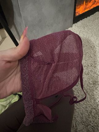 Sujetador morado brillante