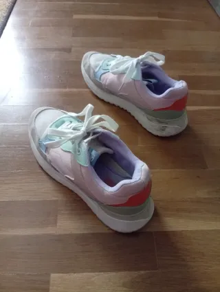 Zapatillas deportivas niña talla 38