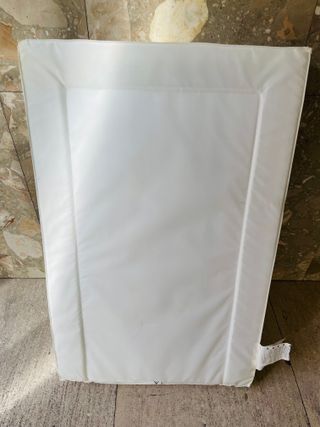 Cambiador bebé IKEA