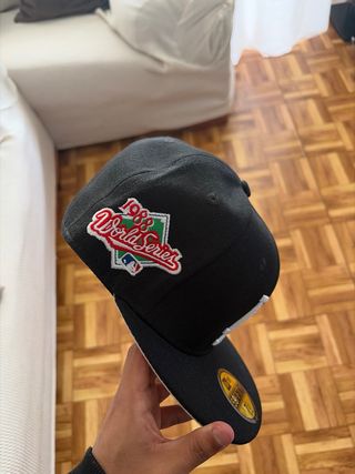 Gorra New Era LA Negra