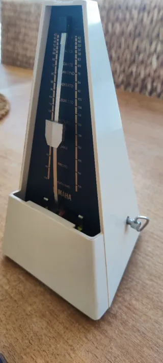 Metrónomo Yamaha