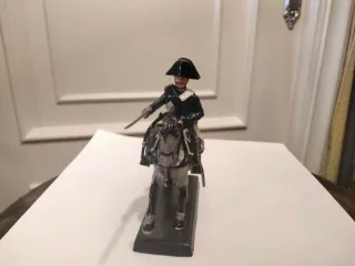 Figura soldado plomo a caballo
