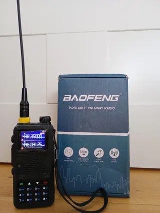 Walkie Baofeng UV-5RH