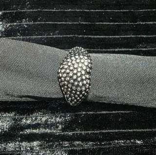 Anello S. Steel lavorato effetto borchie size 19