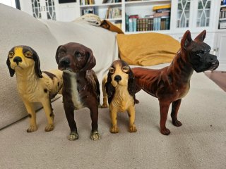 Set 4 Perros Cerámica Decorativos, 4euros cada uno