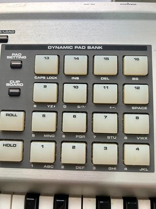 Teclado Roland Fantom X7
