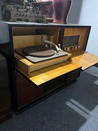 Cómoda Vintage Tocadiscos Radio