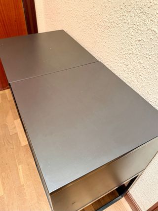 Mesitas de noche Vikhammer Ikea negras