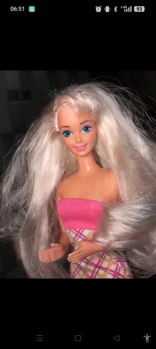 Barbie con vestito a quadri