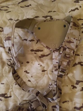 Arnés y cinturón militar camuflaje