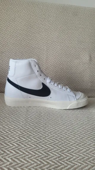 Nike Blazer Mid '77 Talla 38
