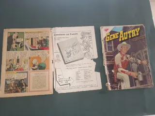 TEBEOS VINTAGE DE LA E.D. NOVARO.