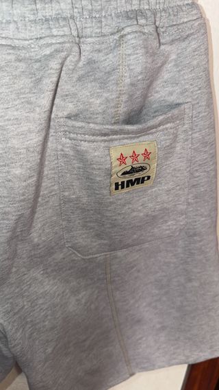 Pantalón corto Corteiz gris