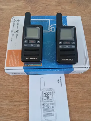 2 Walkie Relitaks/ retevis,mod-f30 con auriculares