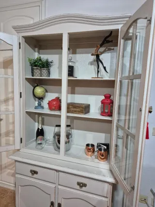 Vetrina/Credenza Bianca e Dorata