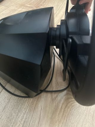 Volante y pedales Hori Xbox en muy buen estado