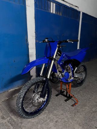 Yamaha YZ 125 Azul - Moto Cross
