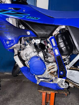 Yamaha YZ 125 Azul - Moto Cross