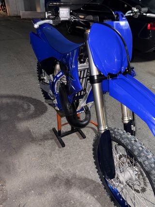 Yamaha YZ 125 Azul - Moto Cross