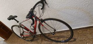 Bicicleta carretera B'twin Shimano Sora 9v
