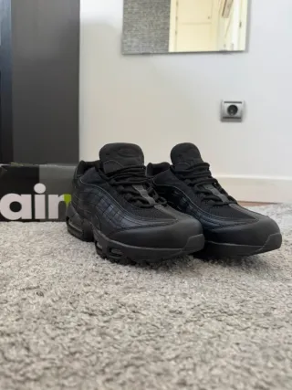Nike Air Max 95 Negras Originales