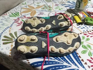 Botas de fútbol Adidas X 35 y medio