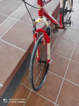 Bicicleta BH Coronas Roja.