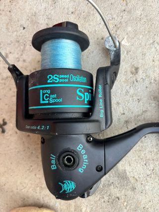 Lote carretes de pesca Sagarra Daiwa Spinit Sert