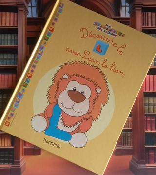 Livro infantil "Mon abécédaire des animaux