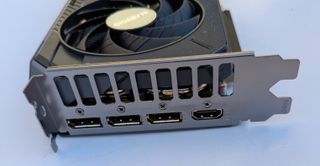 Gigabyte RTX 5060 8GB OC Tarjeta Gráfica