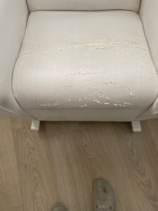 Sillón de lactancia mecedora