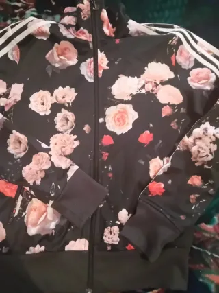 Sudadera Adidas floral T. S