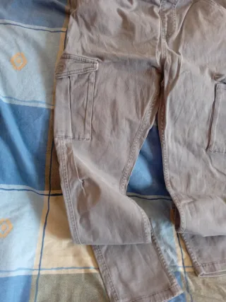 Pantalones cargo YFK niño gris