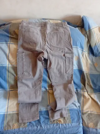 Pantalones cargo YFK niño gris