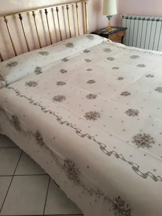 Copriletto matrimoniale cotone floreale