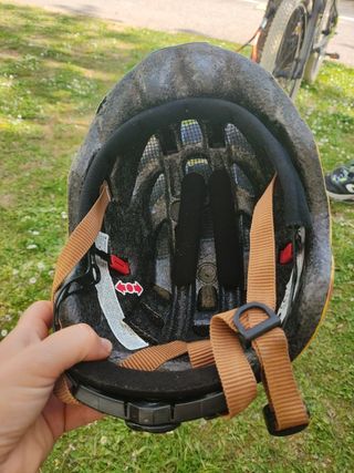 Casco bici infantil Uvex 47-52 cm 200gr