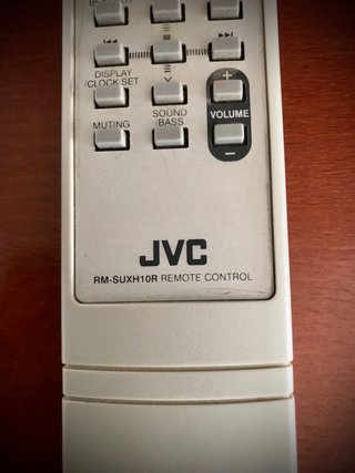 Minicadena JVC CA UXH33 Plata y Beige “Negociable”