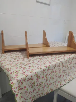 Estanterías de madera