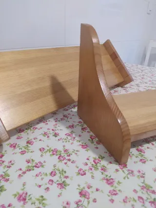 Estanterías de madera